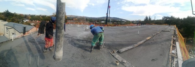 Third-Floor-placing-concrete